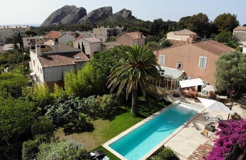 La Ciotat Casa | Maison de Charme, 5 Chambres, Piscine