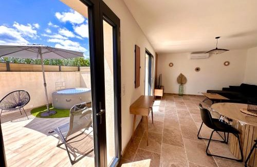 Molleges Casa | Maison de charme avec Jacuzzi