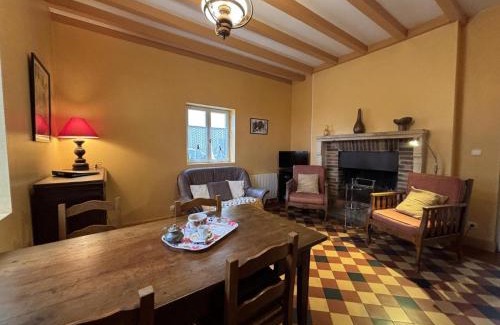 Aurouer Casa | Maison de charme avec jardin clos en Sologne Bourbonnaise, animaux acceptés, près de Moulins. - FR-1-489-258