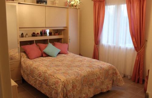 Neuvic Casa | Maison de charme avec terrasse, jardin et équipements complets, à 2 km de Neuvic - FR-1-616-110