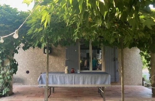 Saint-Andiol Casa | Maison de Charme en Provence, Dans un Cadre Verdoyant, Entre Alpilles et Lubéron