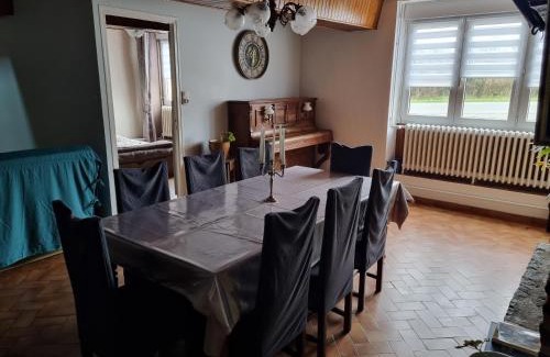 Pre-en-Pail Casa | Maison de famille