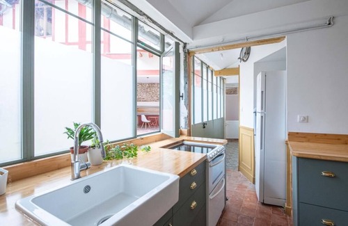 Le Celle-Saint-Cloud Apartamento | Maison de Ville Calme au Proche Versailles