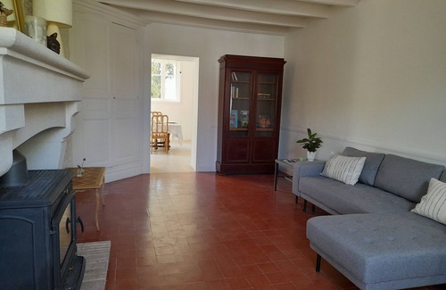 Ambleville Casa | Maison de Campagne au Milieu des Vignes