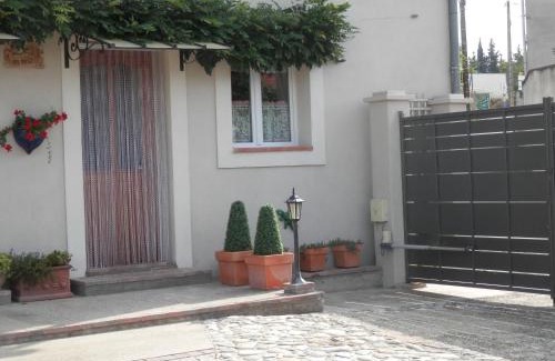 Salsigne Casa | Maison de Laura