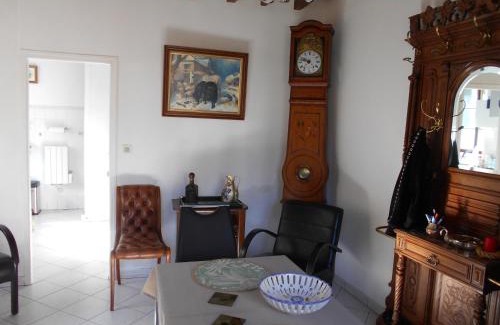Saints-en-Puisaye Casa | Maison de Laurent