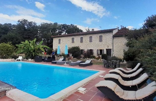 Vic-Fezensac Cabaña | Maison de Maître 10min de Vic. Piscine Privée, Billard, Trampoline, Jeux Enfants