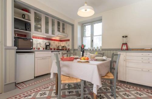 Saint-Pere-en-Retz Casa | Maison de Maître rénovée avec jardin, terrasse et équipements modernes, au calme de la campagne. - FR-1-306-928