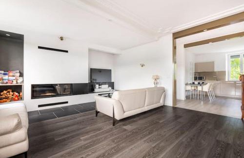Tramelan Apartamento | Maison de Maître