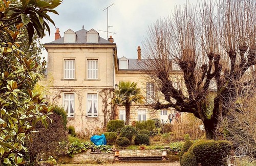 Vouvray Casa | Maison de Maître Charmante Avec Grand Jardin en Plein Coeur de Vouvray