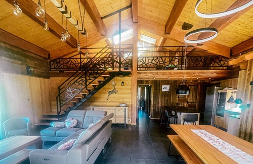 Egat Casa | Maison de Montagne Neuve 135 m2 Avec Salle de Jeu. Et Sauna