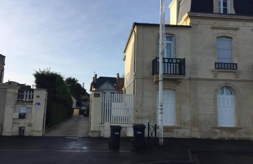 Luc-sur-Mer Casa | Maison de Pêcheur à 30metres de la Plage