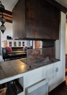 Prudhomat Casa | Maison de tuiles au pieds du château de Castelnau