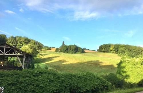 Vienne-en-Arthies Casa | Maison de vacances avec jardin à Vienne-en-Arthies, 110 m²