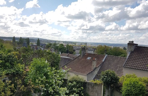 Meulan-en-Yvelines Casa | Maison de Ville, Jardin et Terrasse. 50 min de Paris en Train. Ideal Pendant JO