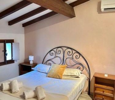 Cognocoli-Monticchi Casa | Maison de village corse