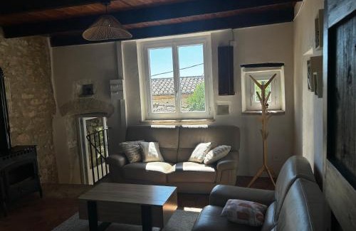 Saint-Andre-de-Lancize Casa | Maison de village atypique