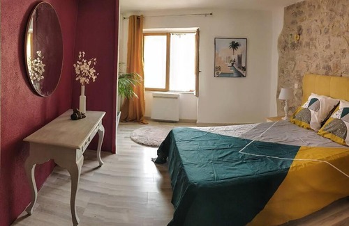 Luc-en-Diois Casa | Maison de village avec terrasse