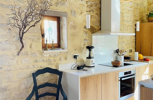 Aureille Casa | Maison de Village en Pierres Dans les Alpilles