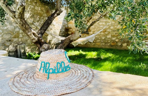 Aureille Casa | Maison de Village en Pierres Dans les Alpilles