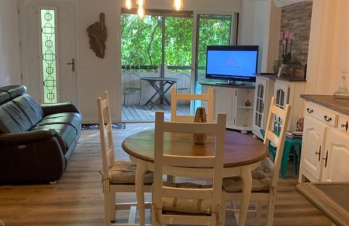 Gemenos Apartamento | Maison de Village