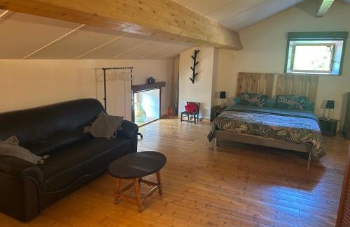 Vals-les-Bains Apartamento | Maison de village le BACCI