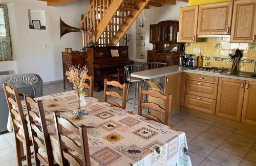 Vals-les-Bains Apartamento | Maison de village le BACCI