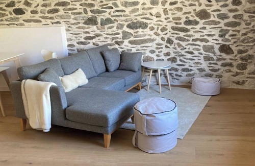 Laruns Casa | Maison de Village Rénovée Avec Jardin Proche Chemins de Rando, Ski, Rafting