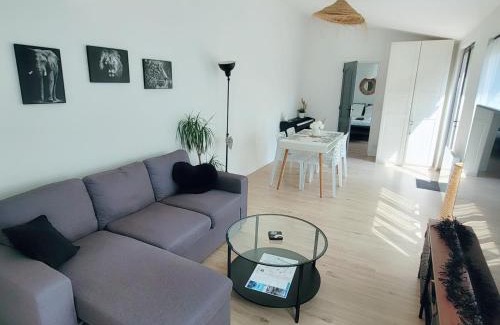 La Rochelle Apartamento | Maison de ville au calme avec jardin et parking