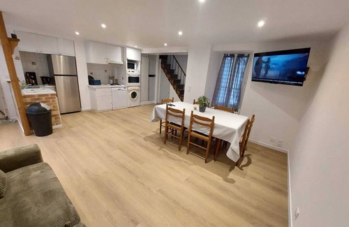 Isigny-sur-Mer Casa | Maison de Ville et Plages du Débarquement - 2 Ch - 6 Personnes