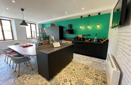 Verdun Casa | Maison de Ville with terrace: "L'œil du Prince