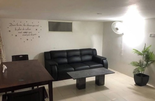 Jeevan Bima Nagar Apartamento | Maison de ZEN 2, For Serenity, Bliss & Relaxation