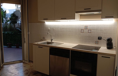 Picanello-Ognina-Barriera-Canalicchio Apartamento | Maison Debora whit garage a Catania Families Friends Sea and metro at 400 metres