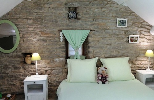 Buffon Apartamento | MAISON des FORGES, In Buffon, village of Auxois facing the Bourgne Canal