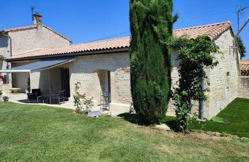 La Creche Casa | Maison des Hauts, terre de lavoirs