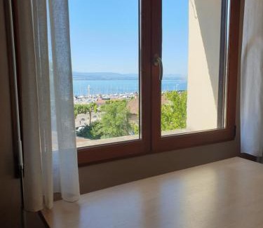 Thonon-les-Bains Casa | Maison des pêcheurs vue lac a 50m du port dans quartier historique