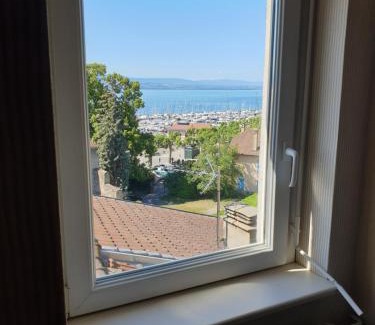 Thonon-les-Bains Casa | Maison des pêcheurs vue lac a 50m du port dans quartier historique