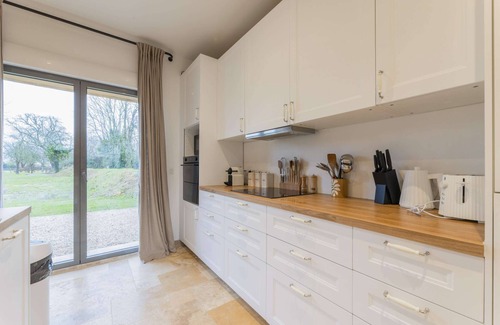 Cricqueboeuf Casa | Maison des Pommiers-Casa-De Lujo-Baño con bañera