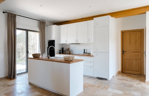 Cricqueboeuf Casa | Maison des Pommiers-Casa-De Lujo-Baño con bañera
