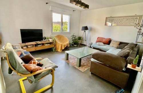 Livron-sur-Drome Casa | Maison dromoise jardin rivière à 5 min