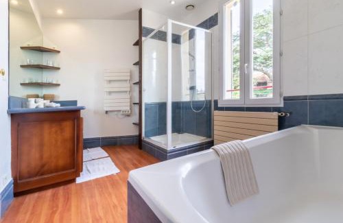 Condom Casa | Maison du Grichet - Piscine privée