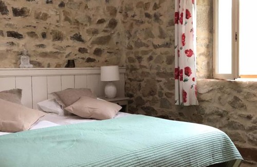 Saint-Maurice-pres-Pionsat Cama Y Desayuno | Maison du Silence