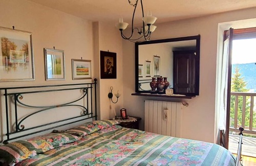 Chatel Apartamento | Maison du Soleil, Appartamento in Antico Borgo con Ampia Vista Sulla Vallata