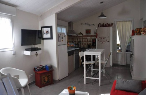 Saint Alban Auriolles Casa | Maison EN Pierre Avec Piscine Privée