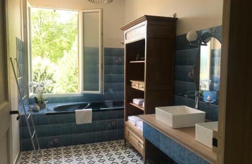 Camblanes-et-Meynac Casa | Maison en pierre avec jardin proche de Bordeaux