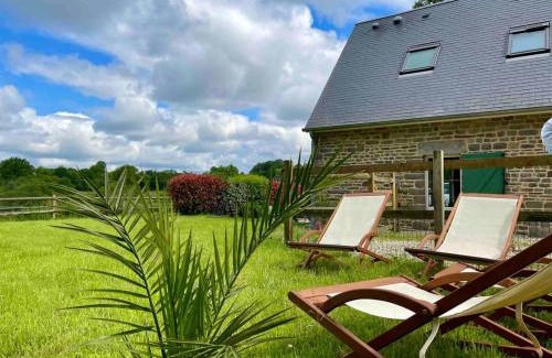 Le Tanu Casa | Maison en pierre à la campagne près de Champrepus