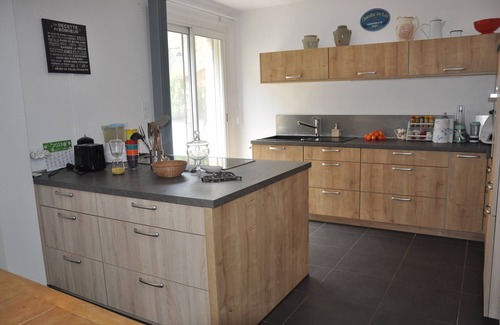 Chavannes Casa | Maison en Pierre Dans Co-propriété Avec Piscine