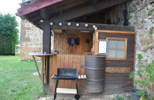 Chavannes Casa | Maison en Pierre Dans Co-propriété Avec Piscine