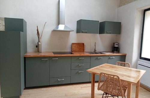 Auch Casa | Maison en pierre restaurée avec jardin