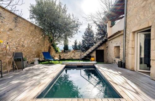 Puygiron Casa | Maison en pierres 6/8pers, piscine & sublime vue